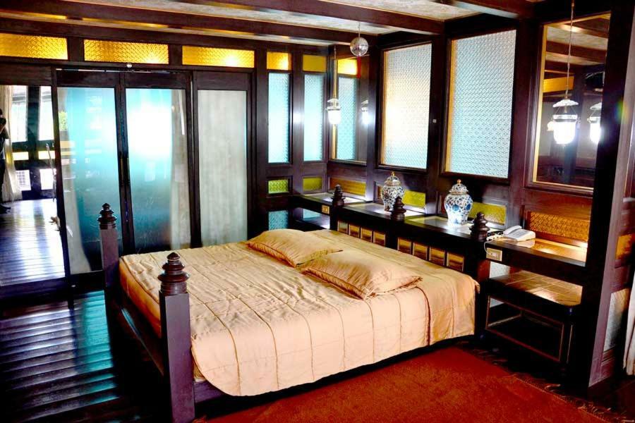 Ruan Talay Bangsaray Hotel Chonburi Esterno foto